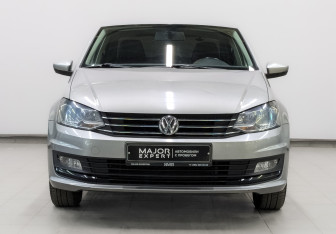 Подержанный автомобиль Volkswagen Polo Sedan 2018 года (2 фото)