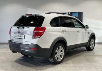 Подержанный автомобиль Chevrolet Captiva 2014 года (5 фото)