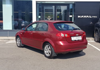 Подержанный автомобиль Chevrolet Lacetti Hatchback 2008 года (7 фото)