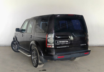 Подержанный автомобиль Land Rover Discovery 2012 года (4 фото)