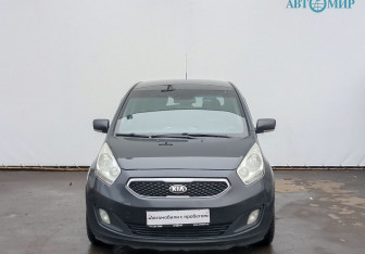 Подержанный автомобиль Kia Venga 2012 года (2 фото)