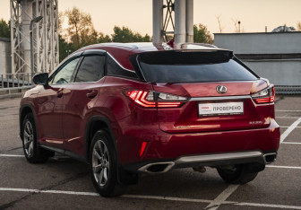 Подержанный автомобиль Lexus RX 2018 года (7 фото)