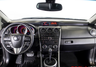 Подержанный автомобиль Mazda CX-7 2011 года (13 фото)