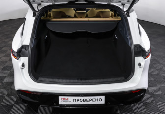 Подержанный автомобиль Voyah Free 2022 года (10 фото)