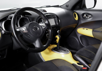 Подержанный автомобиль Nissan Juke 2014 года (14 фото)