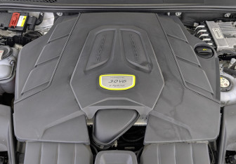 Подержанный автомобиль Porsche Cayenne 2021 года (9 фото)