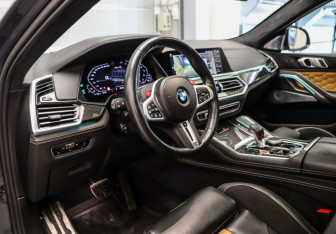 Подержанный автомобиль BMW X6 M 2021 года (7 фото)