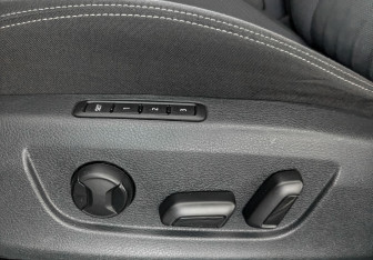 Подержанный автомобиль Skoda Superb Liftback 2021 года (28 фото)