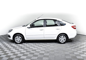 Подержанный автомобиль LADA (ВАЗ) Granta Sedan 2021 года (3 фото)