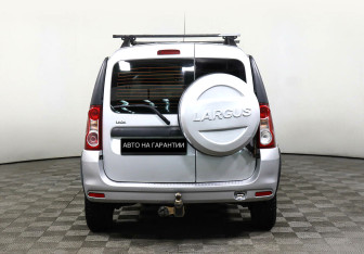 Подержанный автомобиль LADA (ВАЗ) Largus Wagon 2014 года (4 фото)