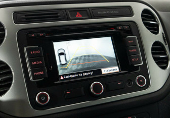 Подержанный автомобиль Volkswagen Tiguan 2013 года (10 фото)