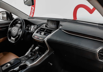 Подержанный автомобиль Lexus NX 2015 года (9 фото)