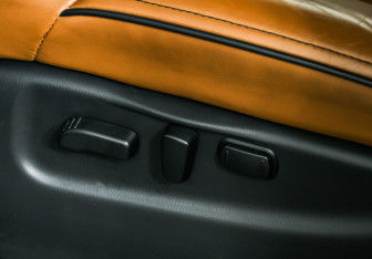 Подержанный автомобиль Infiniti QX80 2019 года (26 фото)