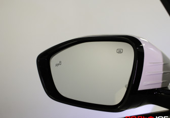 Подержанный автомобиль Changan UNI-K 2024 года (30 фото)