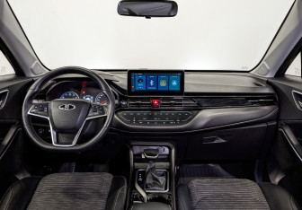 Подержанный автомобиль Москвич 3 2023 года (14 фото)