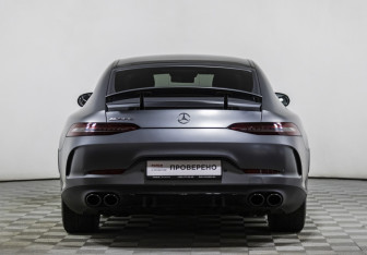 Подержанный автомобиль Mercedes-Benz AMG GT Liftback 2021 года (6 фото)
