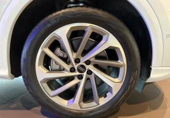 Новый Audi Q5 2025 (7 фото)