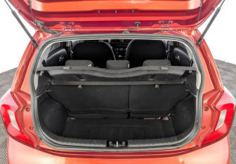 Подержанный автомобиль Kia Picanto 2018 года (10 фото)