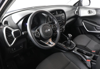 Подержанный автомобиль Kia Soul 2019 года (9 фото)