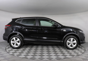 Подержанный автомобиль Nissan Qashqai 2020 года (4 фото)