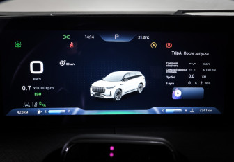 Подержанный автомобиль Jaecoo J8 2024 года (16 фото)