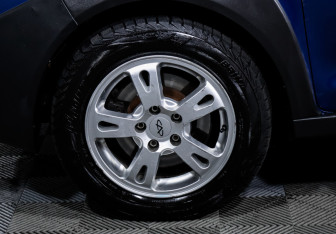 Подержанный автомобиль Chery IndiS (S18D) 2012 года (10 фото)