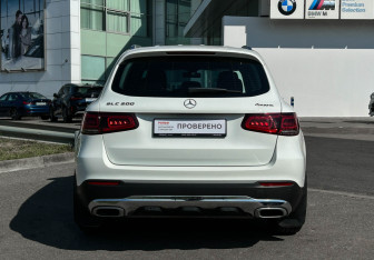 Подержанный автомобиль Mercedes-Benz GLC Coupe 2020 года (6 фото)