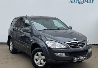 Подержанный автомобиль SsangYong Kyron 2013 года (3 фото)