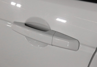 Подержанный автомобиль Land Rover Discovery Sport 2017 года (20 фото)