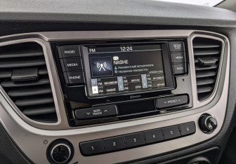 Подержанный автомобиль Hyundai Solaris Sedan 2020 года (21 фото)