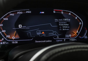 Подержанный автомобиль BMW X5 2019 года (13 фото)