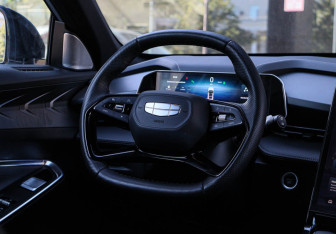 Подержанный автомобиль Geely Cityray 2024 года (11 фото)