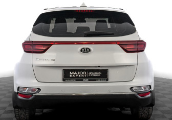 Подержанный автомобиль Kia Sportage 2019 года (6 фото)