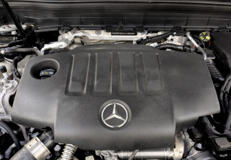 Подержанный автомобиль Mercedes-Benz GLB 2021 года (9 фото)