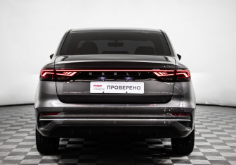 Подержанный автомобиль Geely Emgrand 2024 года (6 фото)