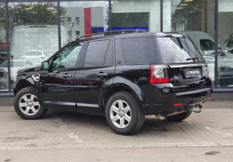 Подержанный автомобиль Land Rover Freelander 2011 года (6 фото)
