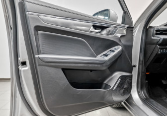 Подержанный автомобиль Haval Jolion 2023 года (18 фото)