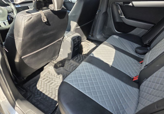 Подержанный автомобиль Volkswagen Passat Sedan 2011 года (10 фото)
