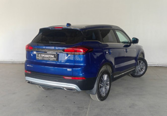 Подержанный автомобиль Geely Atlas Pro 2021 года (6 фото)