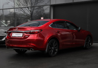 Подержанный автомобиль Mazda 6 Sedan 2019 года (5 фото)