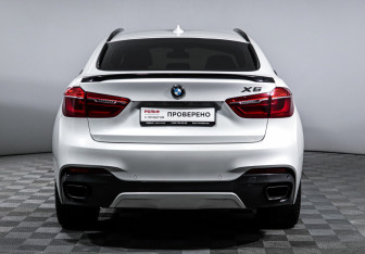 Подержанный автомобиль BMW X6 2019 года (6 фото)