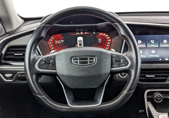 Подержанный автомобиль Geely Tugella 2021 года (22 фото)