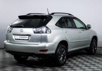 Подержанный автомобиль Lexus RX 2004 года (5 фото)