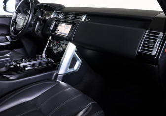 Подержанный автомобиль Land Rover Range Rover 2013 года (10 фото)
