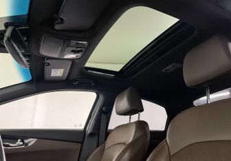 Подержанный автомобиль Kia K3 Sedan 2020 года (16 фото)