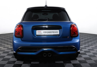 Подержанный автомобиль MINI Hatch 2021 года (6 фото)