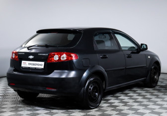 Подержанный автомобиль Chevrolet Lacetti Hatchback 2011 года (5 фото)