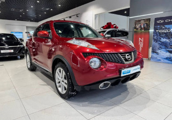 Подержанный автомобиль Nissan Juke 2011 года (3 фото)