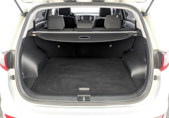 Подержанный автомобиль Kia Sportage 2017 года (10 фото)