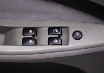 Подержанный автомобиль Chevrolet Lacetti Hatchback 2008 года (16 фото)